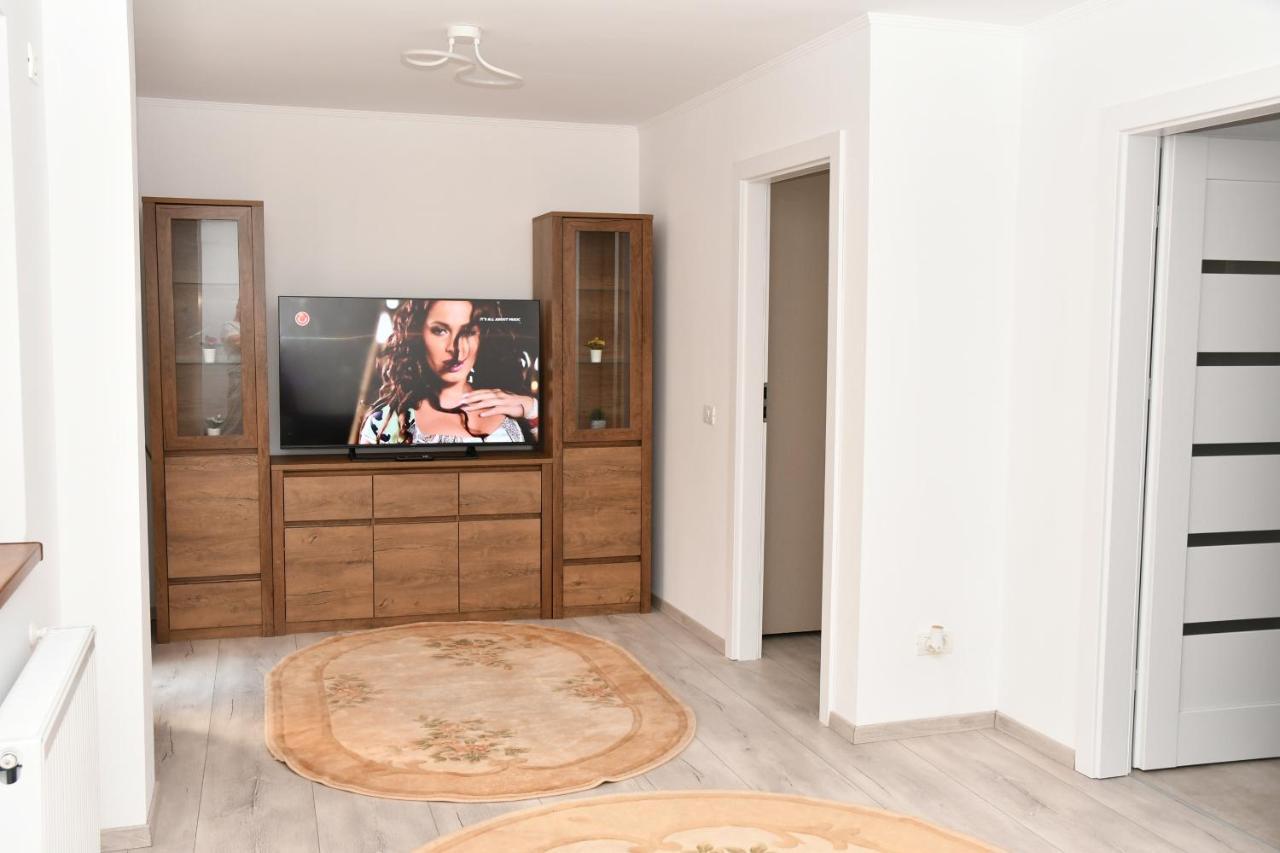 Апартаменты Toporasi Apartament Крайова Экстерьер фото